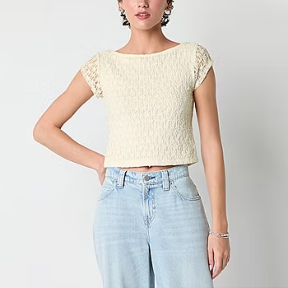 Arizona Cream Lace Top Cropped Medium